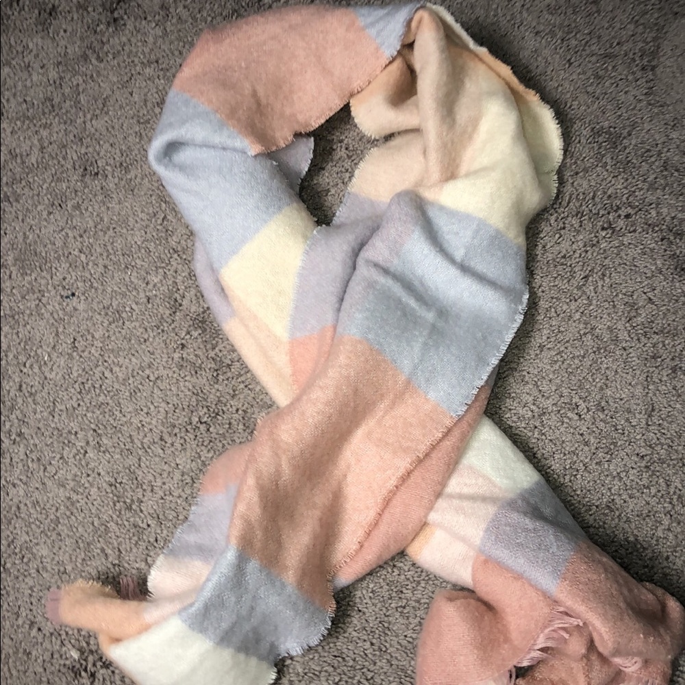 NWT blanket scarf!